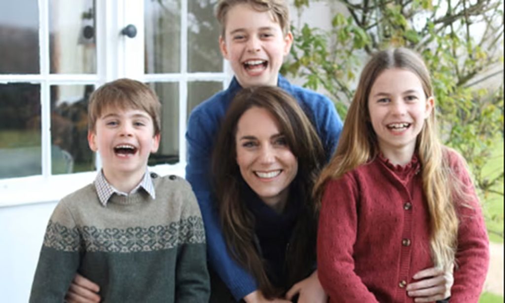 First post-op photo of Princess of Wales withdrawn due to 'manipulation' | Catherine Princess of Wales